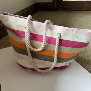 Pink striped beach tote with rope handles (Nordstrom)